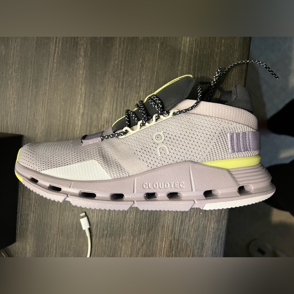 Oncloud - Women’s Cloudnova - Pearl/Zest - size 8